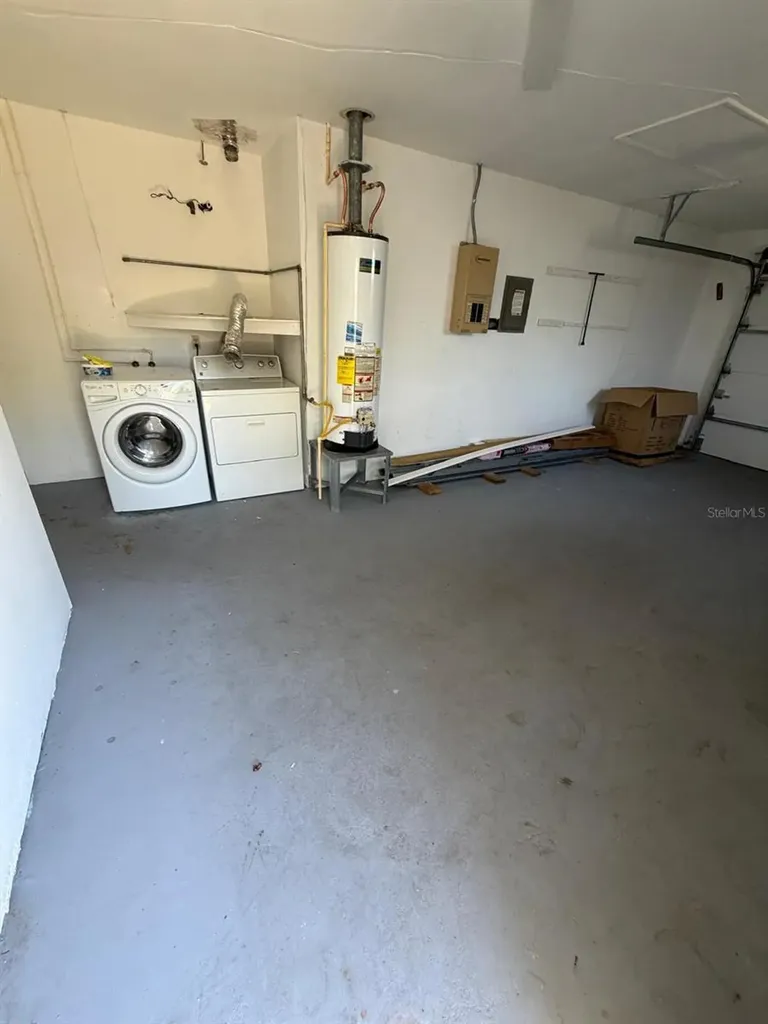 11102 28th Street Tampa FL 33612