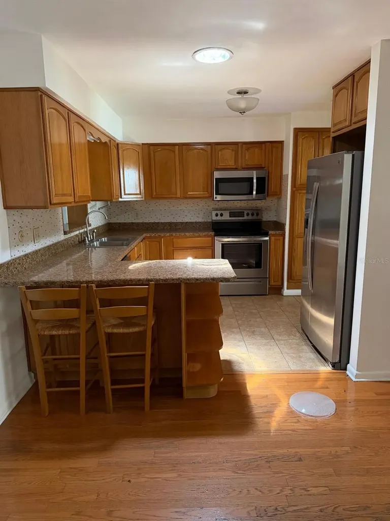 11102 28th Street Tampa FL 33612