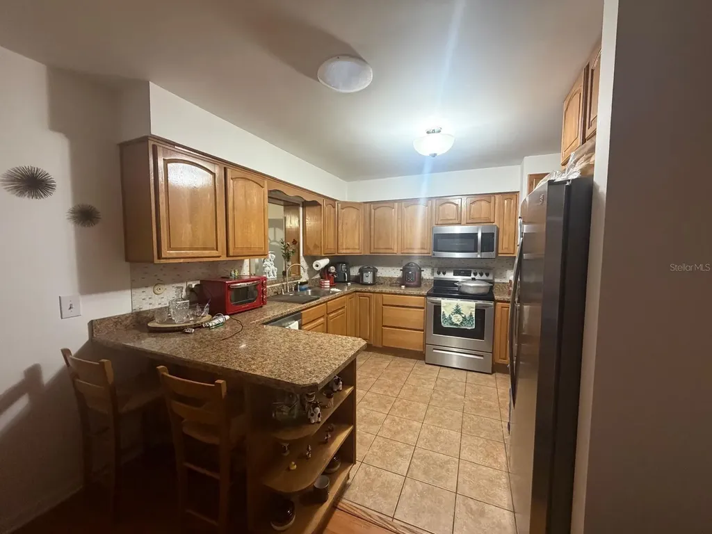 11102 28th Street Tampa FL 33612