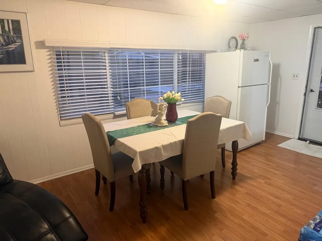 11102 28th Street Tampa FL 33612