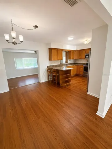 11102 28th Street Tampa FL 33612