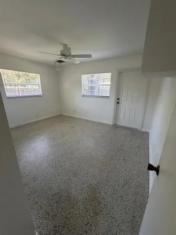 11102 28th Street Tampa FL 33612