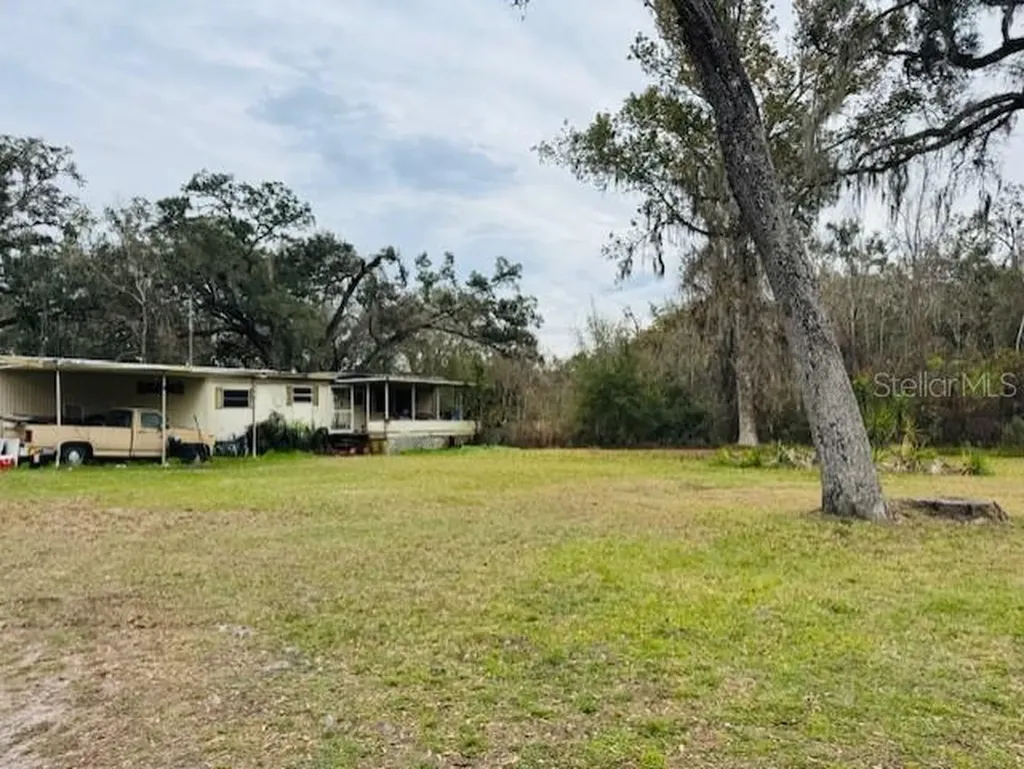 11417 SW 42nd Terrace Webster FL 33597