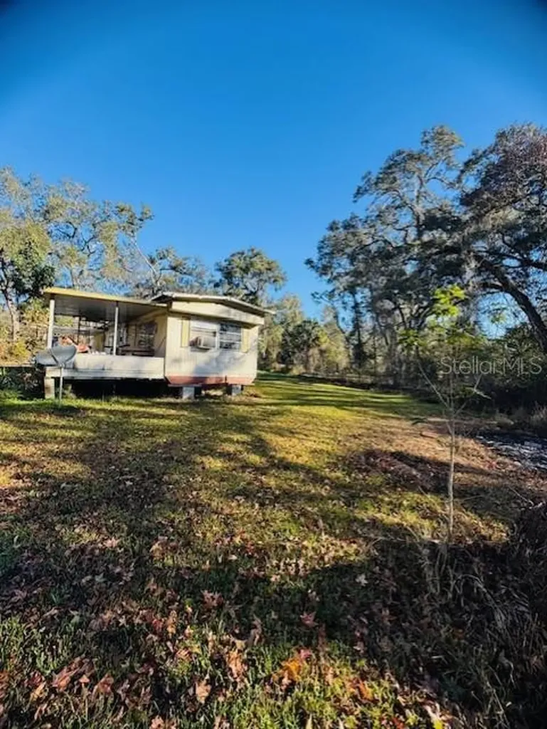 11417 SW 42nd Terrace Webster FL 33597