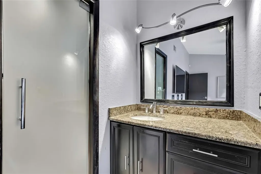 3414 Arbor Oaks Court Tampa FL 33614