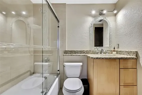3414 Arbor Oaks Court Tampa FL 33614