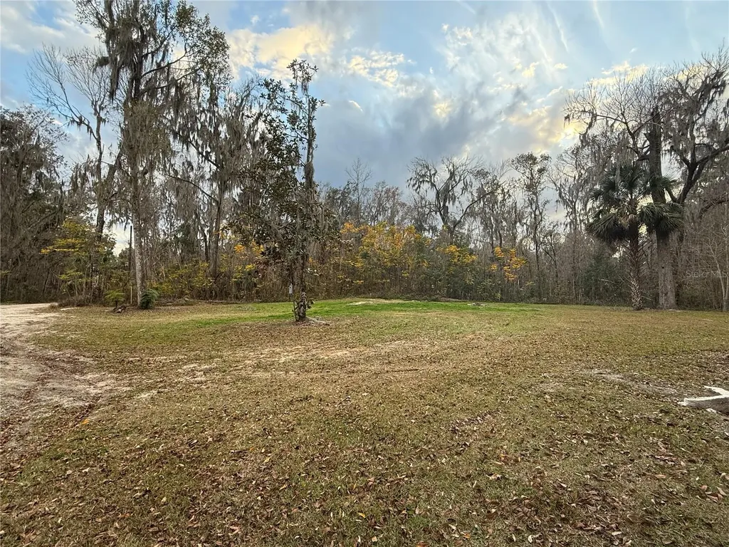 12626 SE 42nd Court Belleview FL 34420