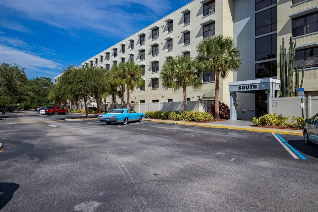 701 S Madison Avenue Clearwater FL 33756
