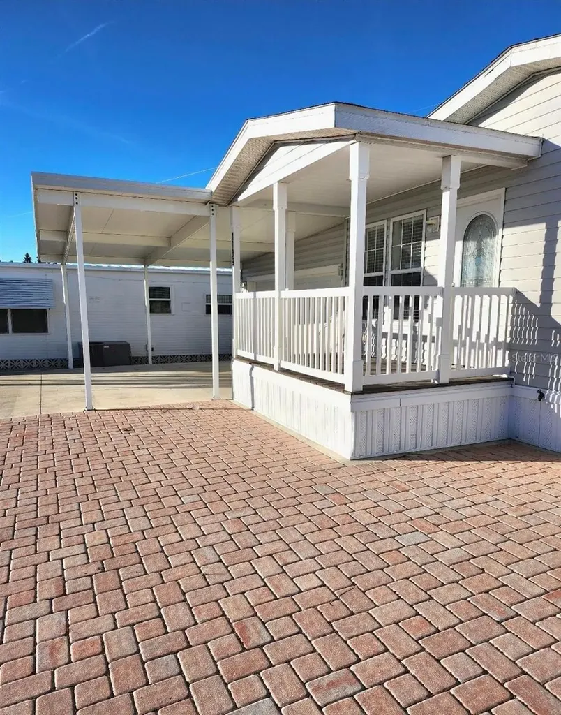 1709 Minnesota Avenue Bradenton FL 34207