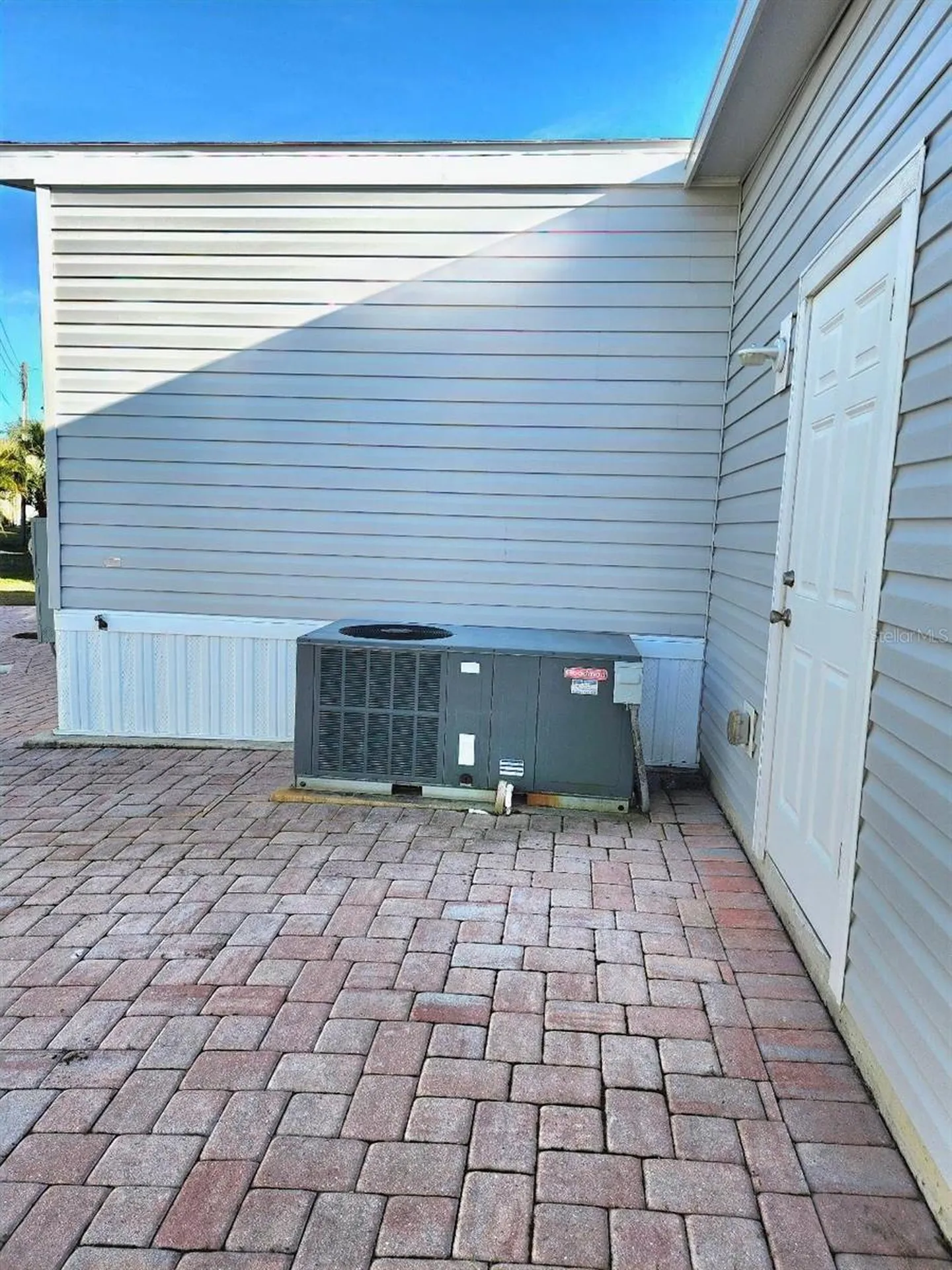 1709 Minnesota Avenue Bradenton FL 34207