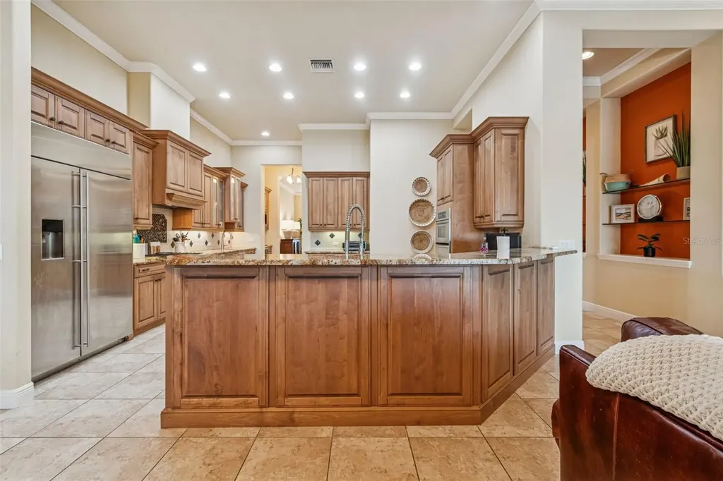 729 Manns Harbor Drive Apollo Beach FL 33572
