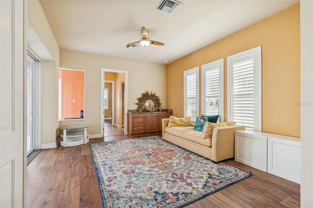729 Manns Harbor Drive Apollo Beach FL 33572