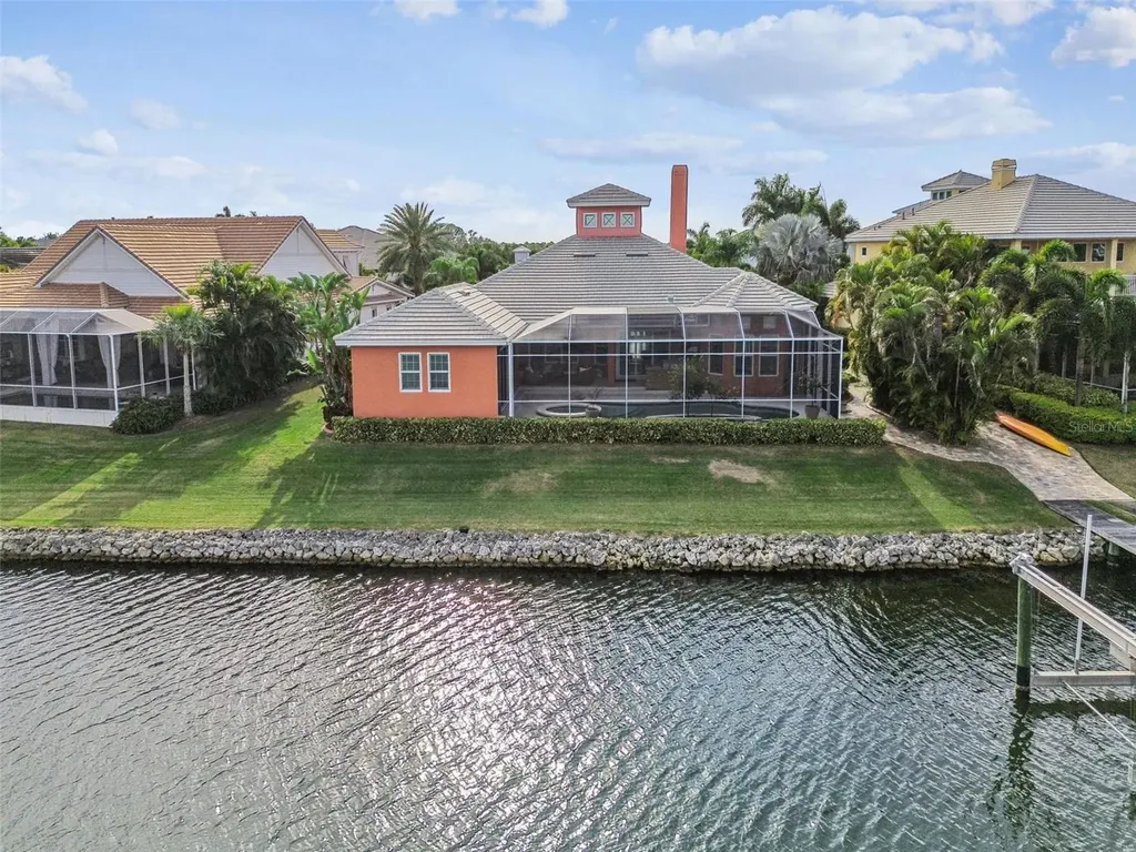 729 Manns Harbor Drive Apollo Beach FL 33572
