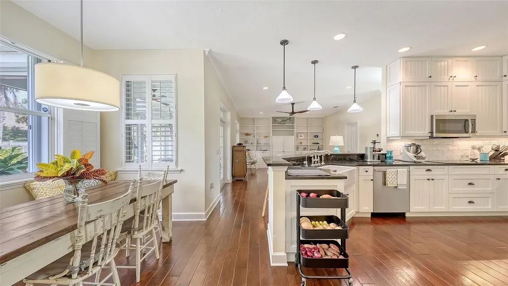 1105 92nd Street NW Bradenton FL 34209