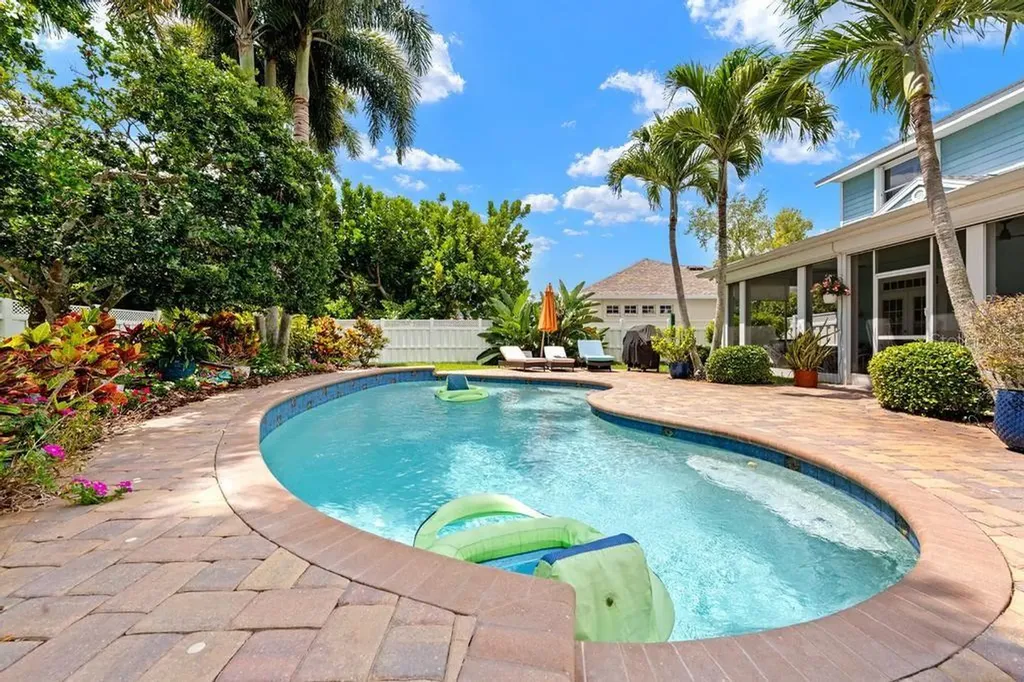 1105 92nd Street NW Bradenton FL 34209