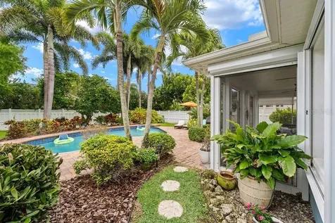 1105 92nd Street NW Bradenton FL 34209