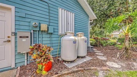 1105 92nd Street NW Bradenton FL 34209