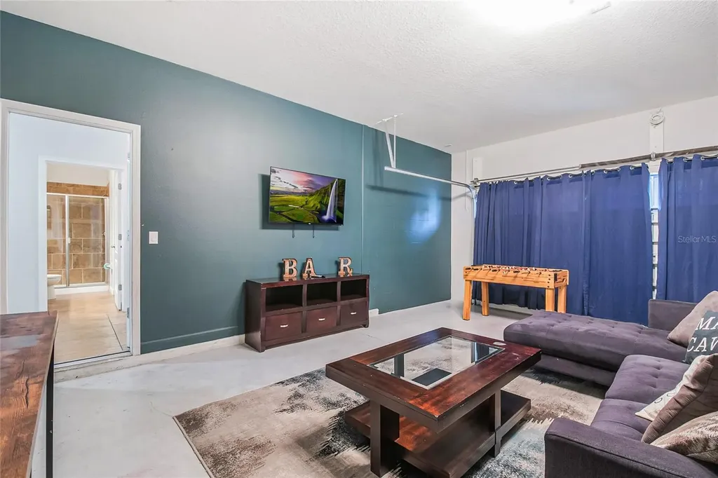 1433 Thunderbird Road Davenport FL 33896