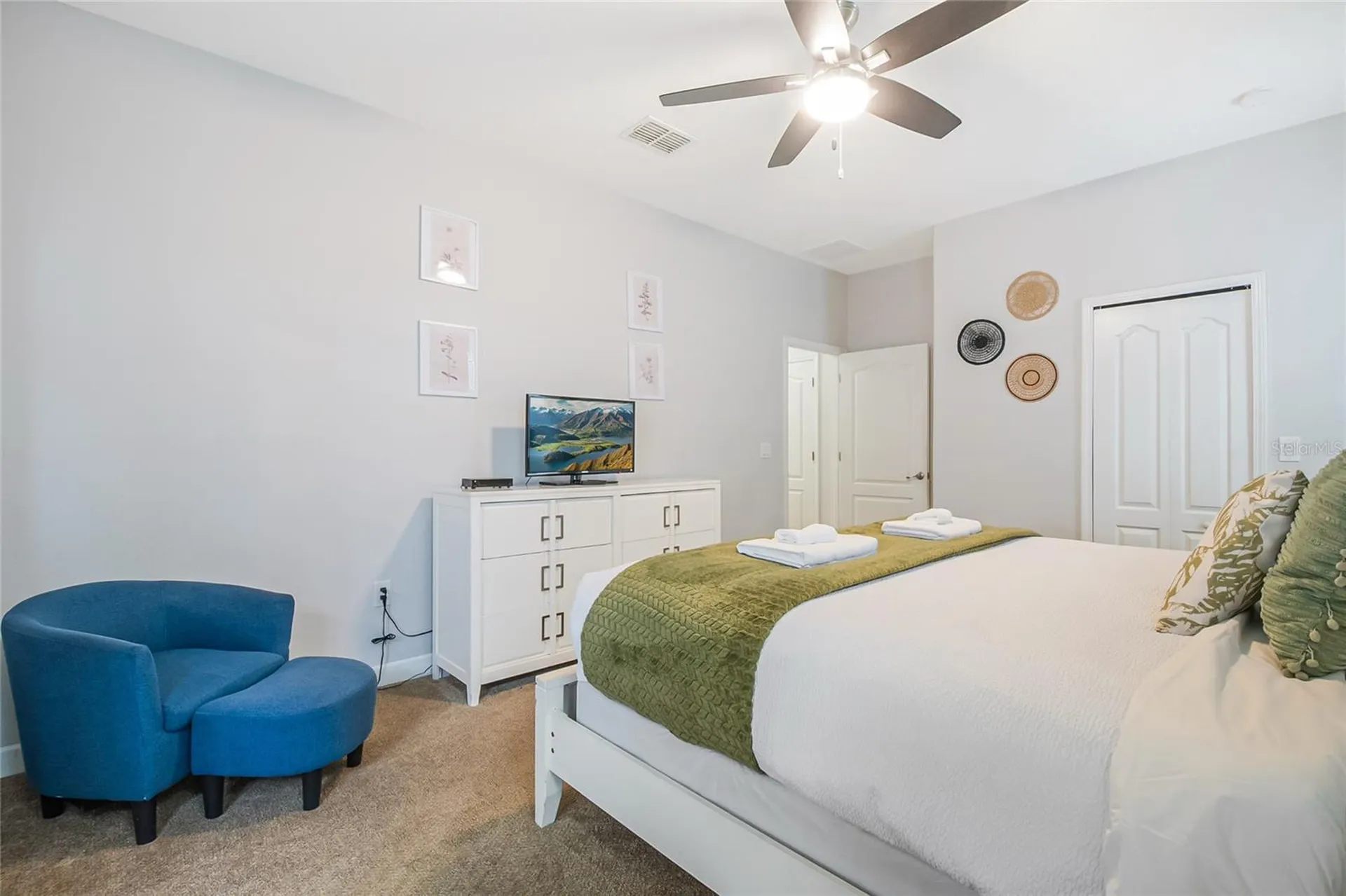 1433 Thunderbird Road Davenport FL 33896