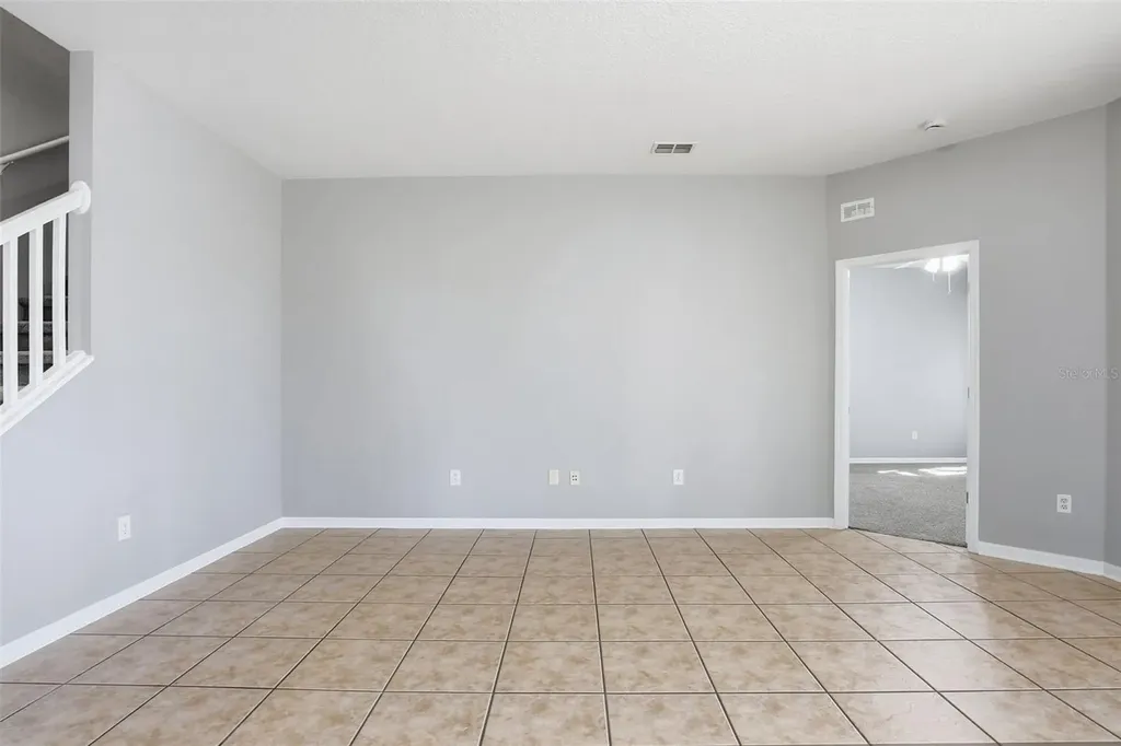 6219 Gannetdale Drive Lithia FL 33547