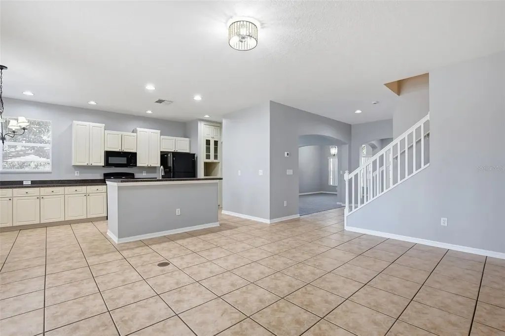 6219 Gannetdale Drive Lithia FL 33547