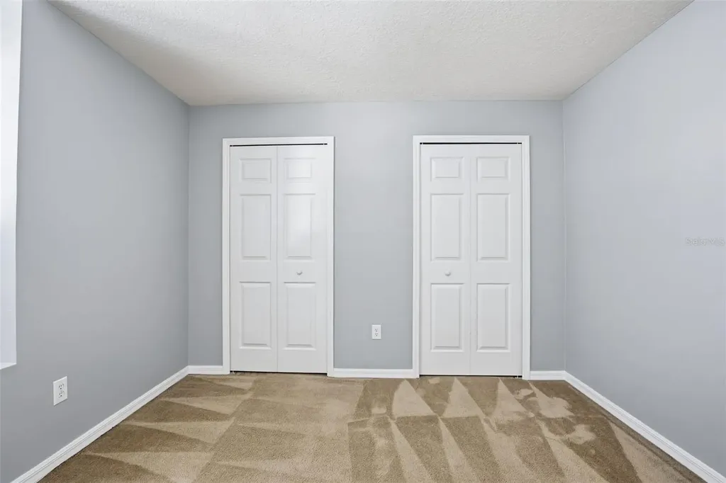 6219 Gannetdale Drive Lithia FL 33547