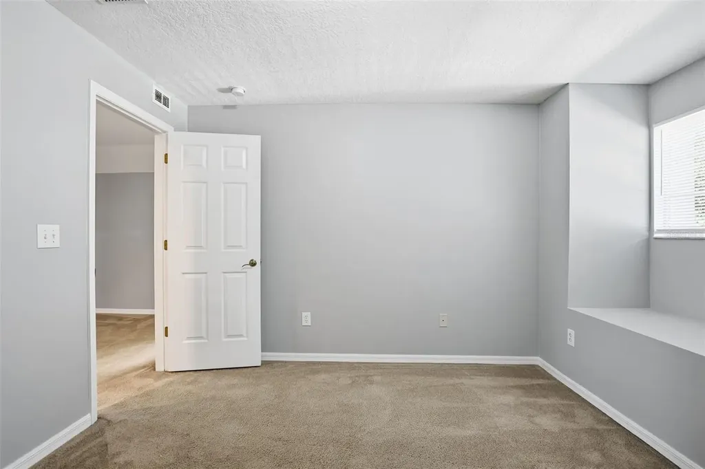 6219 Gannetdale Drive Lithia FL 33547