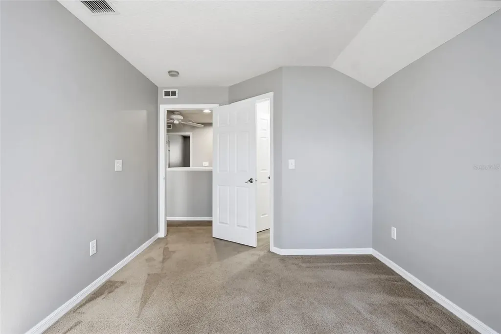 6219 Gannetdale Drive Lithia FL 33547
