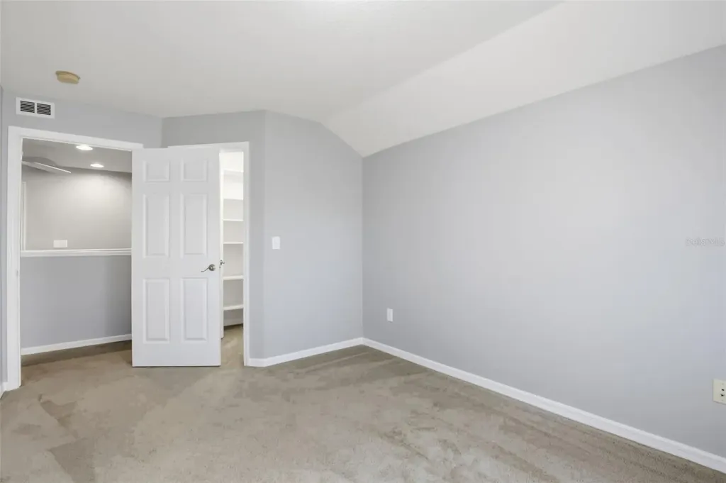 6219 Gannetdale Drive Lithia FL 33547