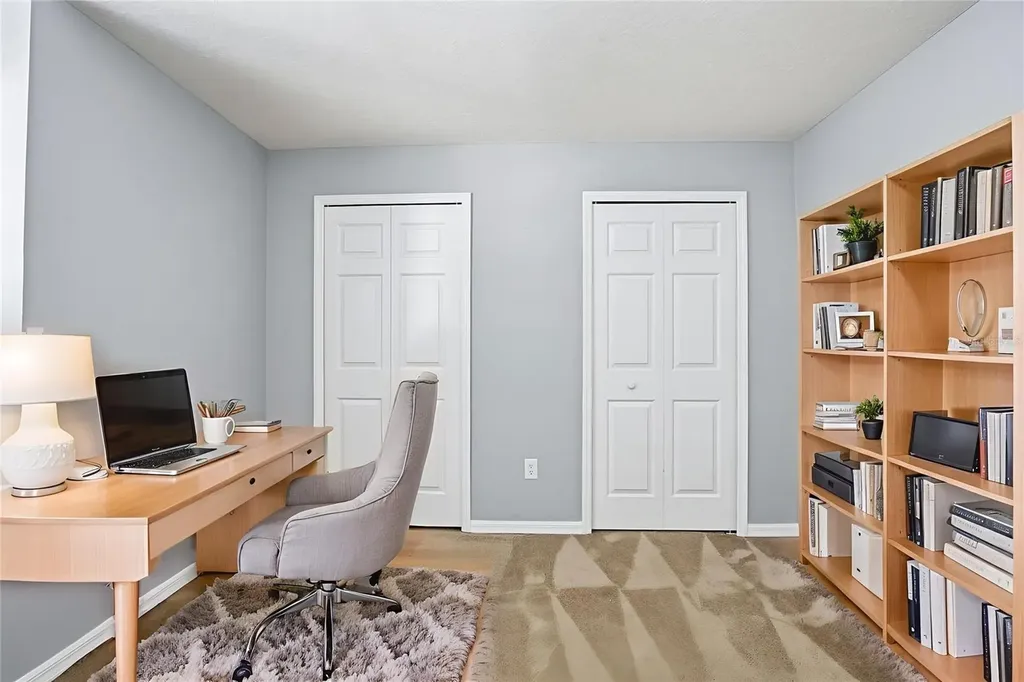 6219 Gannetdale Drive Lithia FL 33547