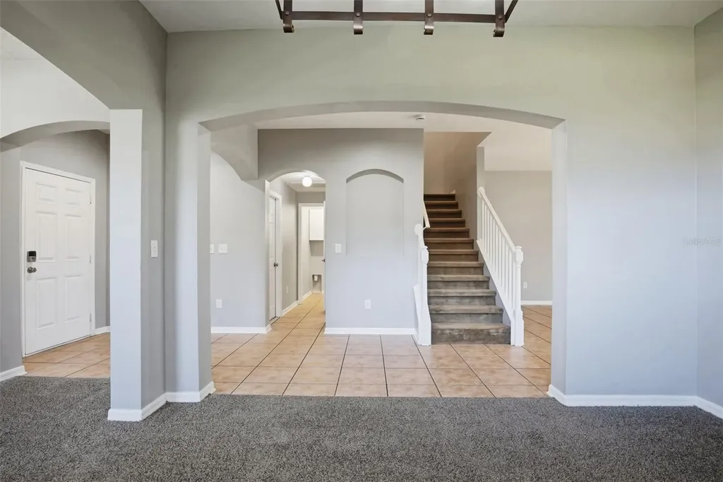 6219 Gannetdale Drive Lithia FL 33547
