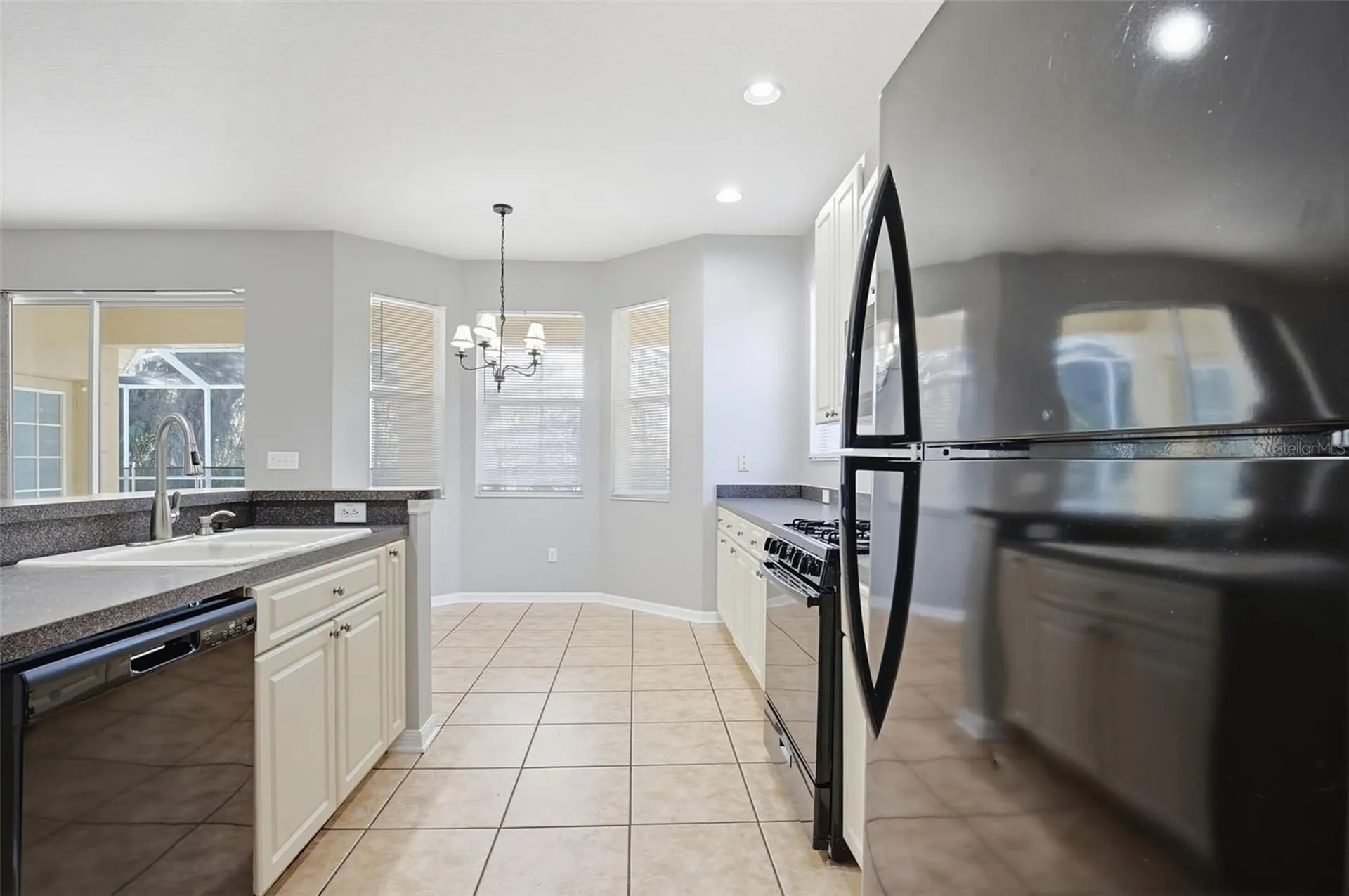 6219 Gannetdale Drive Lithia FL 33547