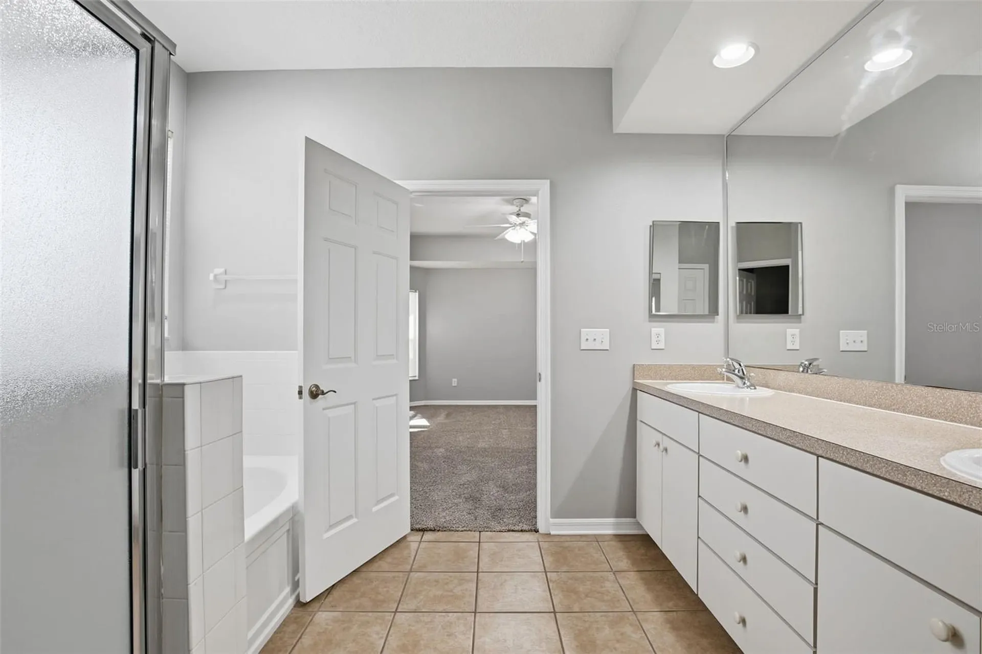 6219 Gannetdale Drive Lithia FL 33547