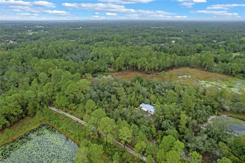 32745 Blackwater Oaks Drive Eustis FL 32736