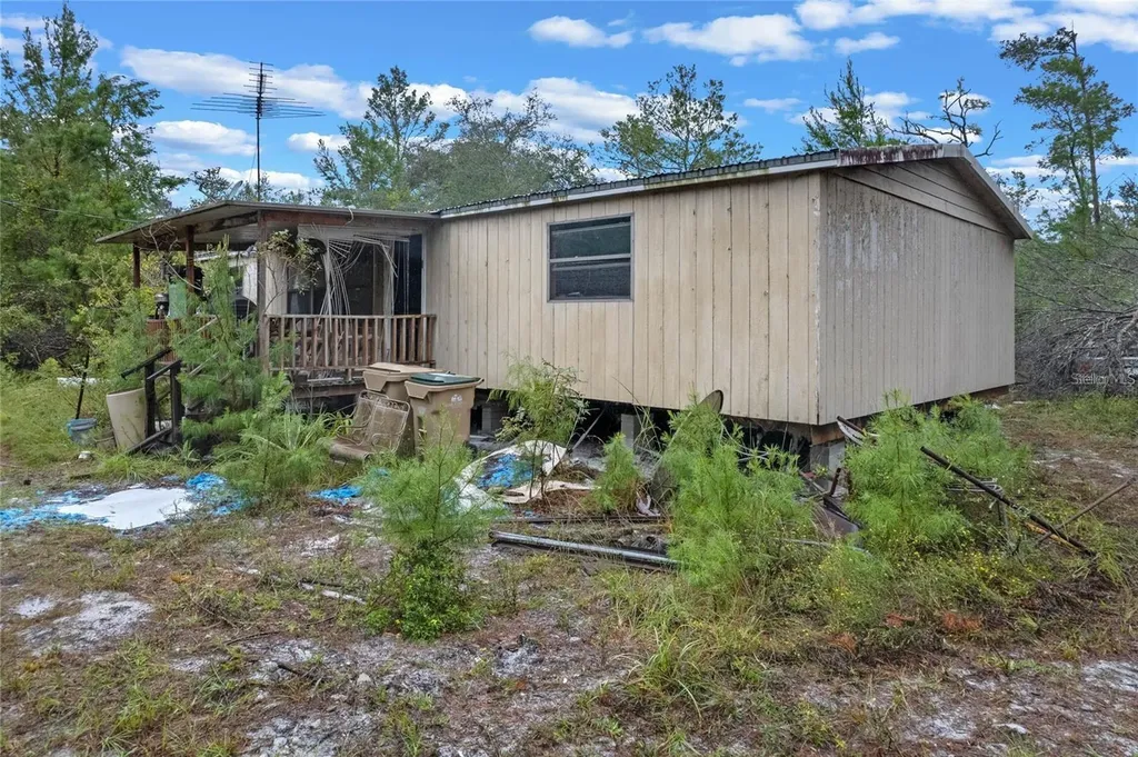 32745 Blackwater Oaks Drive Eustis FL 32736
