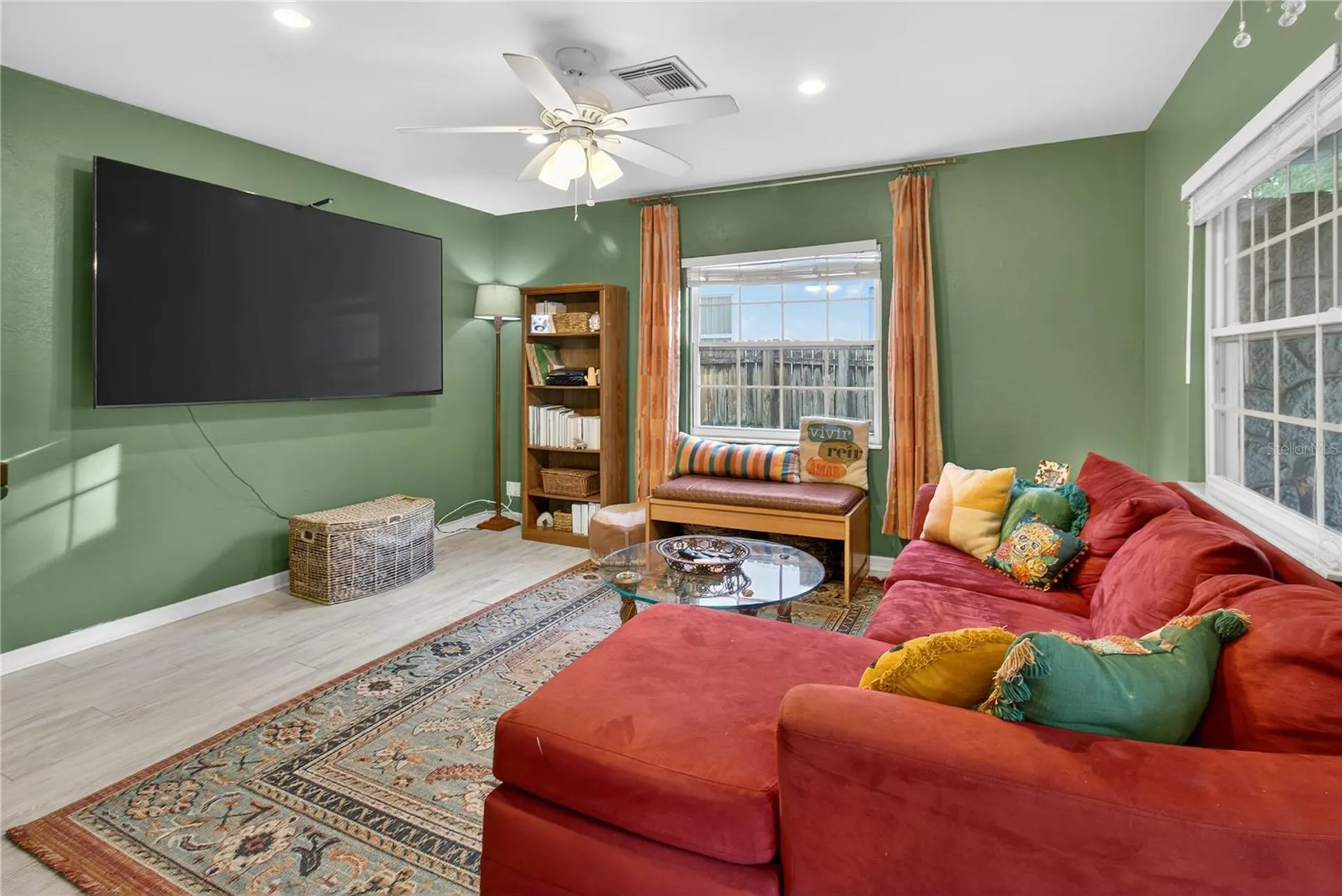 5021 37th Avenue N St Petersburg FL 33710