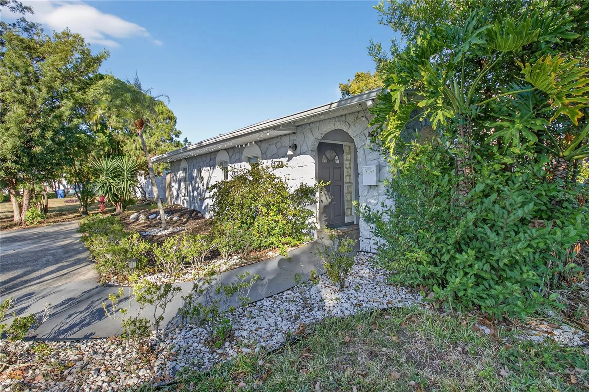5021 37th Avenue N St Petersburg FL 33710