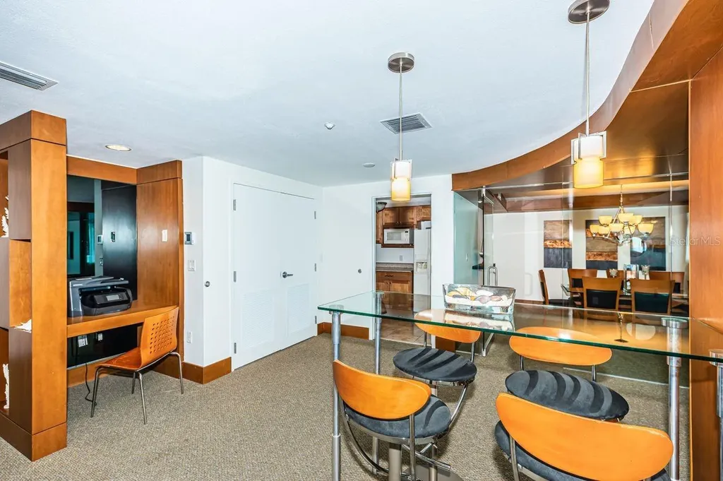 1350 Gulf Boulevard Clearwater Beach FL 33767