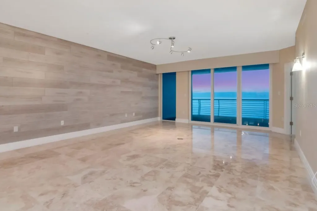1350 Gulf Boulevard Clearwater Beach FL 33767