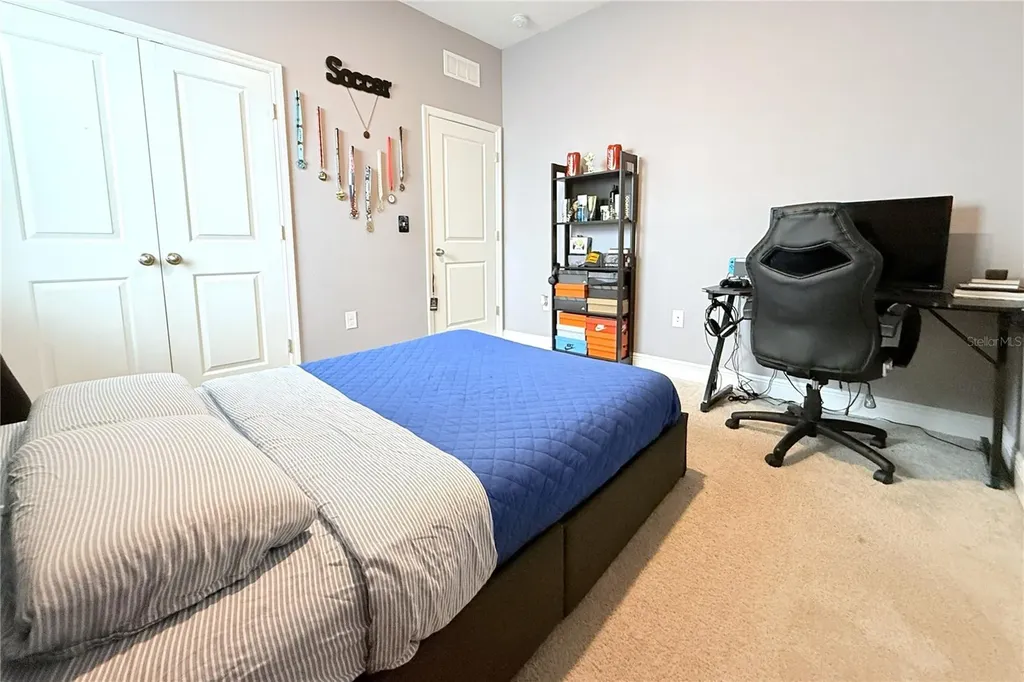 33034 Sand Creek Drive Wesley Chapel FL 33543
