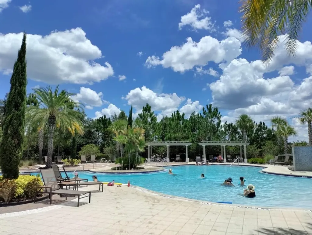 33034 Sand Creek Drive Wesley Chapel FL 33543