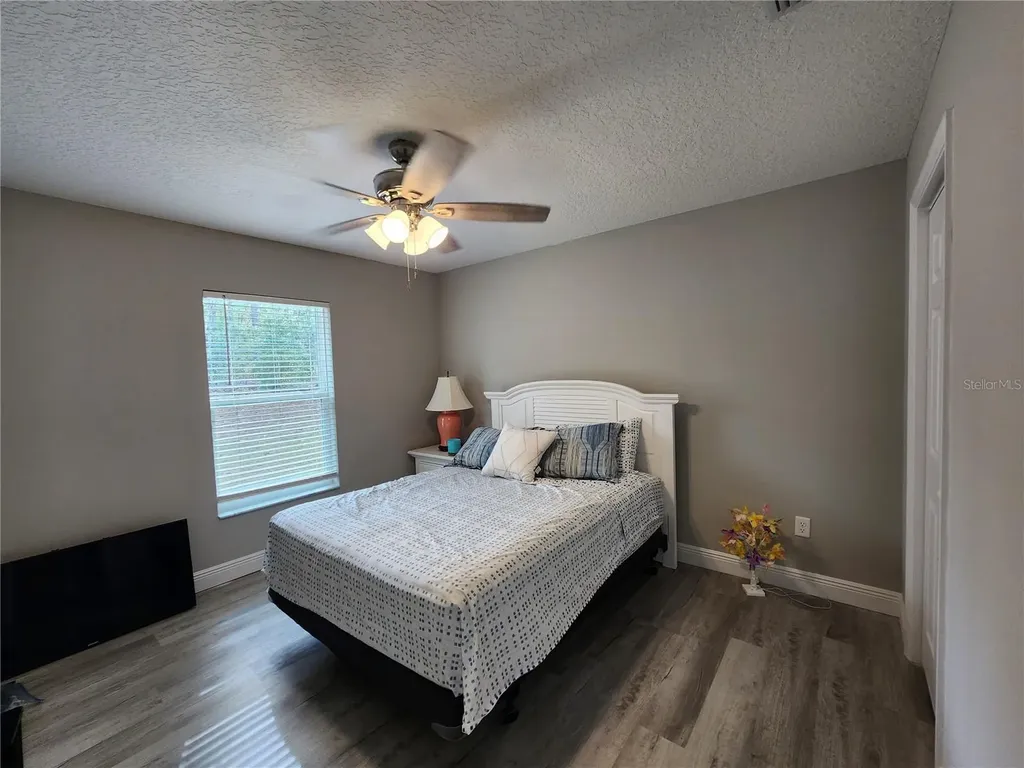 270 W Goldcoast Place Dunnellon FL 34434