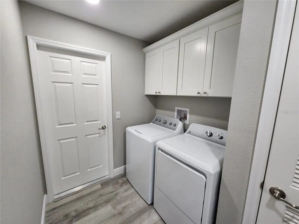 270 W Goldcoast Place Dunnellon FL 34434