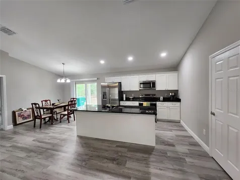 270 W Goldcoast Place Dunnellon FL 34434
