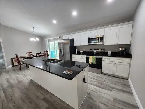 270 W Goldcoast Place Dunnellon FL 34434