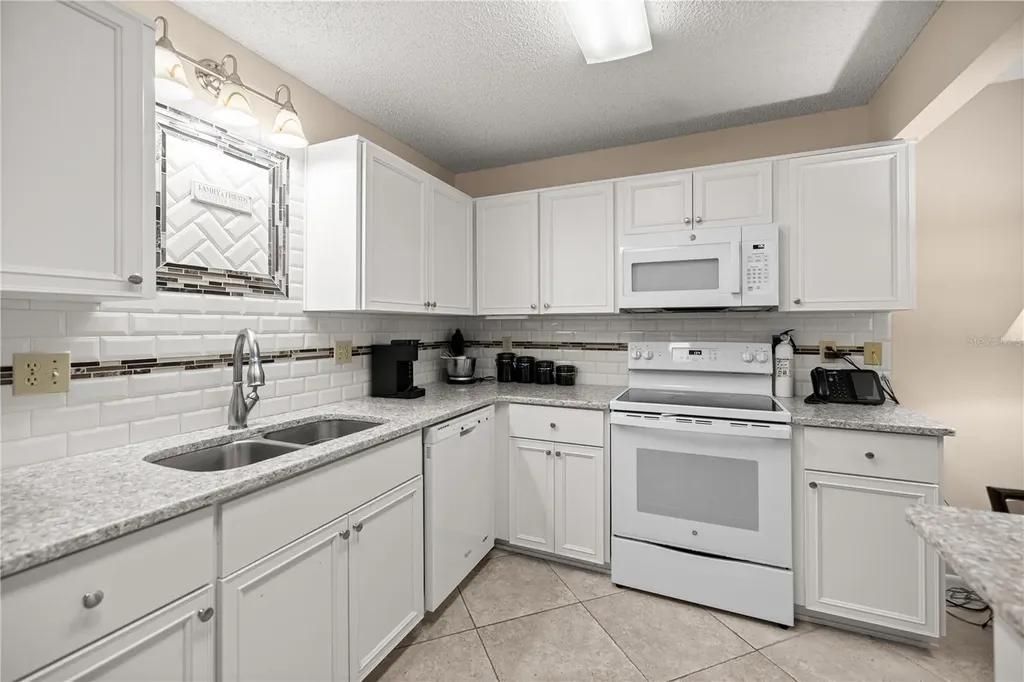 8702 SW 94th Street Ocala FL 34481