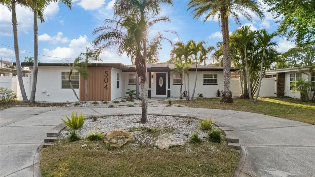 504 Driftwood Drive E Palm Harbor FL 34683