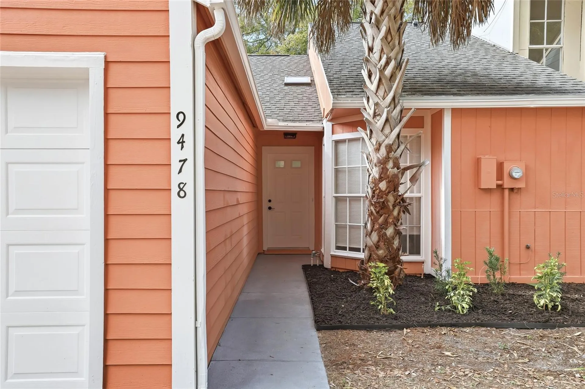 9478 Forest Hills Circle Tampa FL 33612