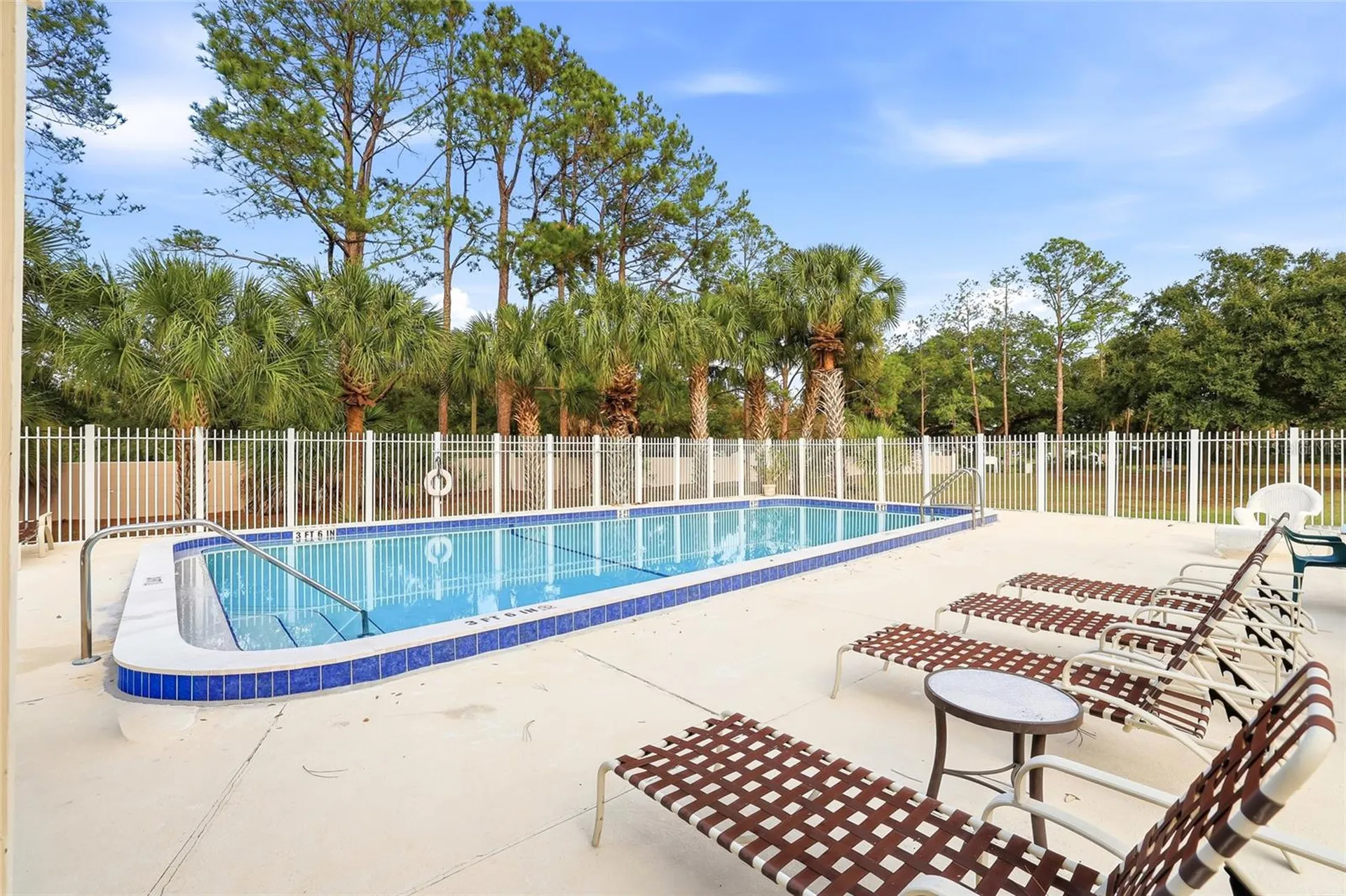 9478 Forest Hills Circle Tampa FL 33612
