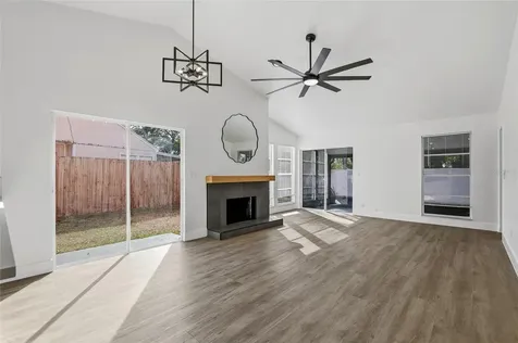 9478 Forest Hills Circle Tampa FL 33612